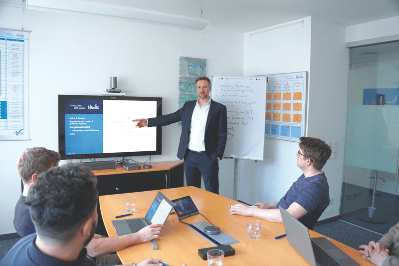 Cybersecurity-Prozesse etablieren: Workshop zu CRA, IEC 62443 und ISO 21434 für Entwicklungsteams